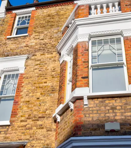 BENEFITS-OF-DOUBLE-GLAZED-SASH-WINDOWS_compressed.jpg